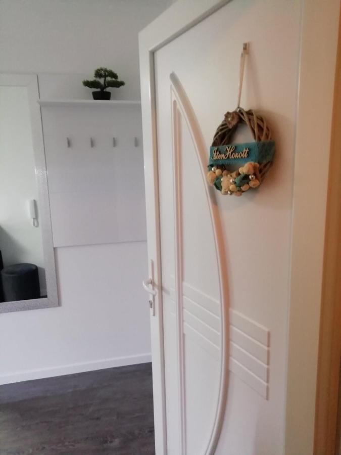 Salvus Apartman Eger Exterior photo
